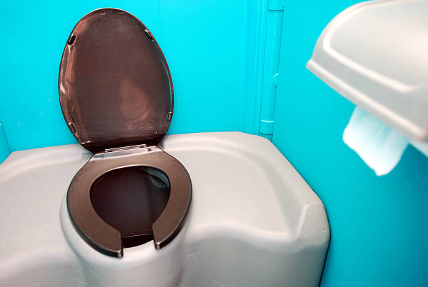 Best Portable restroom trailer rental  in Harrisburg, PA